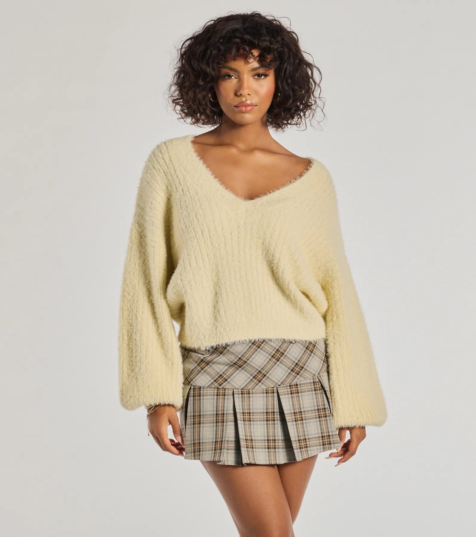 Early Bird Cuddle Up Eyelash Knit V-Neck Sweater