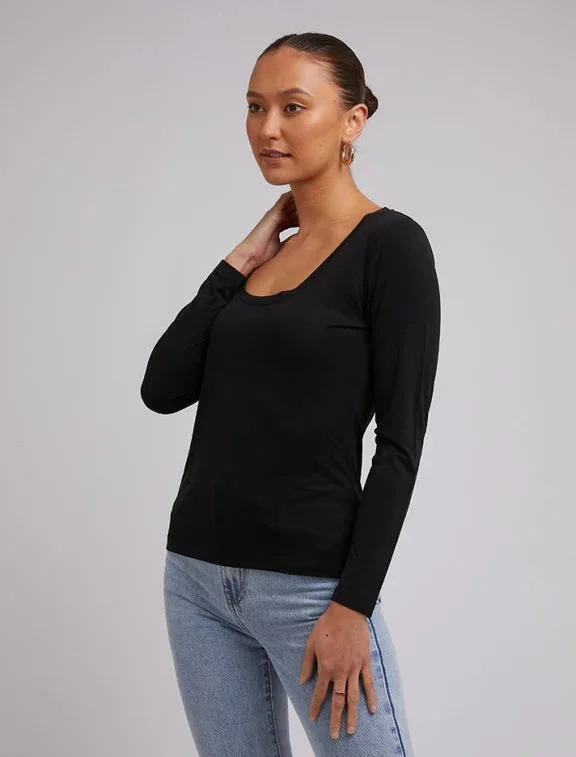 Weekend Deals That Please Silent Theory Harper Long Sleeve