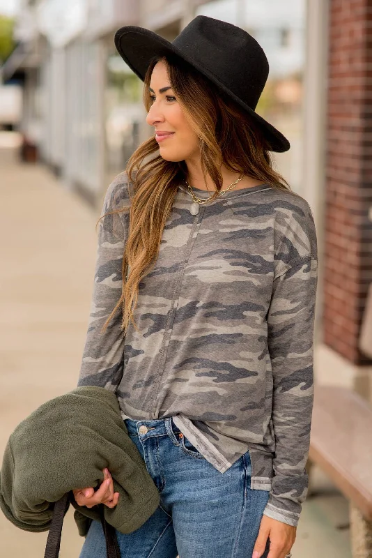 Exclusive Weekend Offers Inside Mid Band Camo Long Sleeve Tee