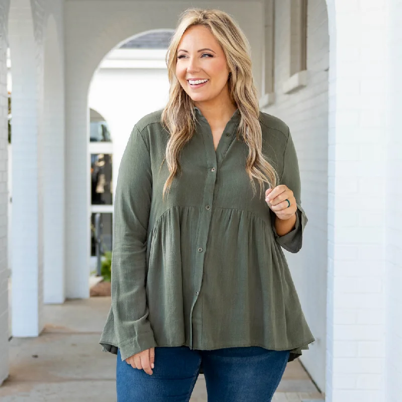 Discount Mania Call On Me Top, Army Green