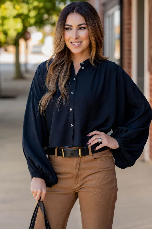 Weekend Discounts to Savor Relaxed Cinched Sleeve Button Up Blouse