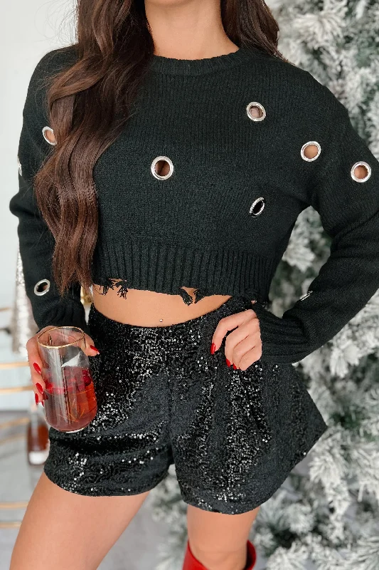 Super Deal Edge Of Sanity Distressed Grommet Sweater (Black)