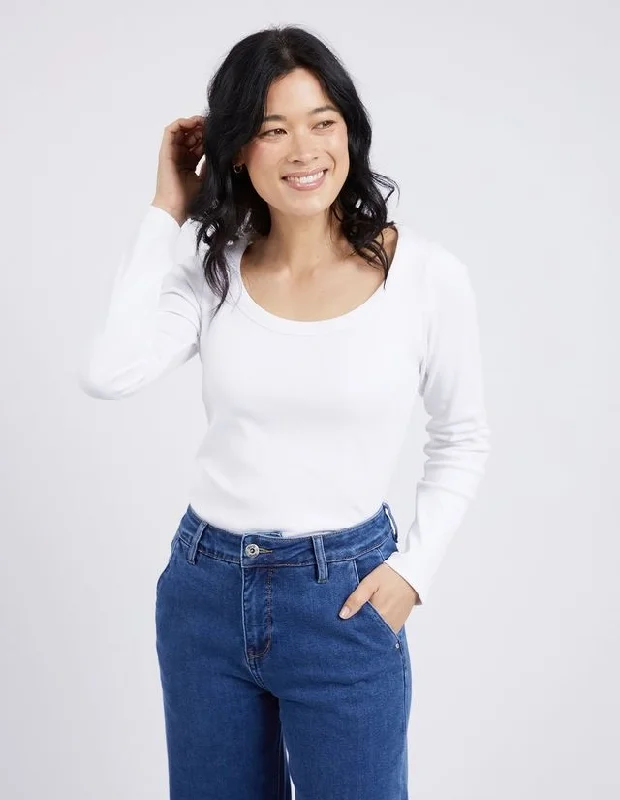 Unbeatable Deal Elm Crystal L/S Rib Tee