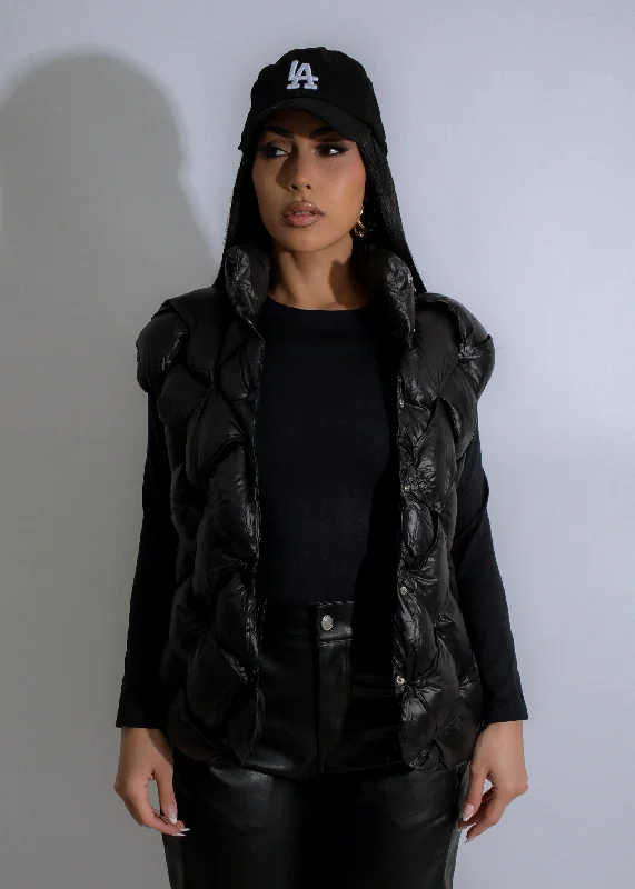 Weekend Bargains to Snag Emerald Cloud Vest Black