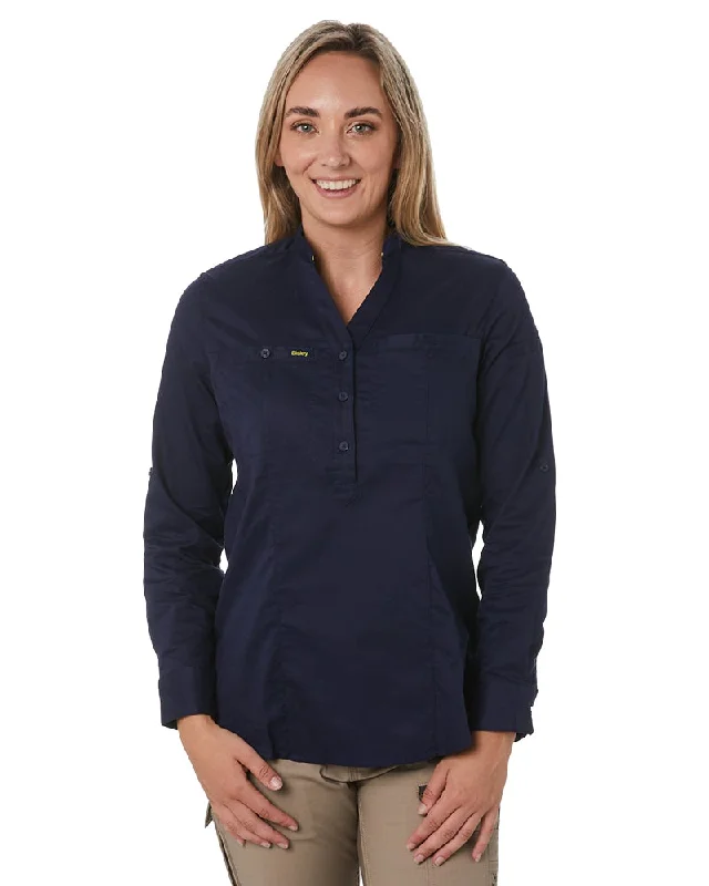 Weekend Shopping Extravaganza Womens Stretch V-Neck Closed Front Shirt - Navy