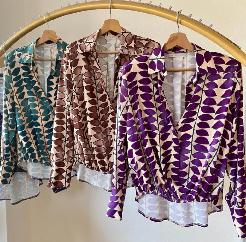 Weekend Savings Spree The Italian Leaves Print Blouse
