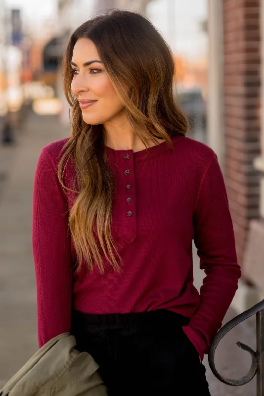 Quick Deals Stitched Trim Waffle Henley