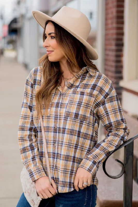 Weekend Savings Spectacle Small Town Hooded Flannel