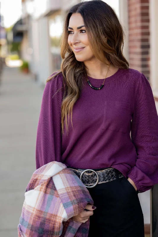 Closeout Deal Waffled Balloon Sleeve Tee