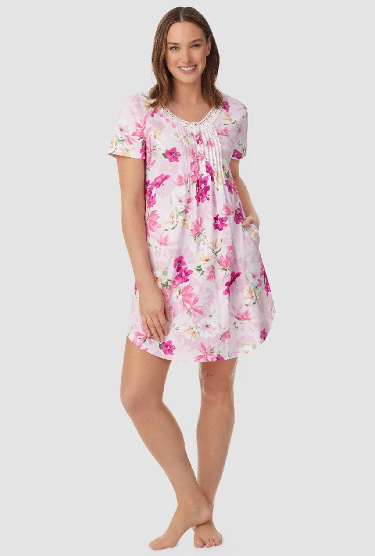 Super Deal White and Magenta Floral Short Sleeve Nightshirt