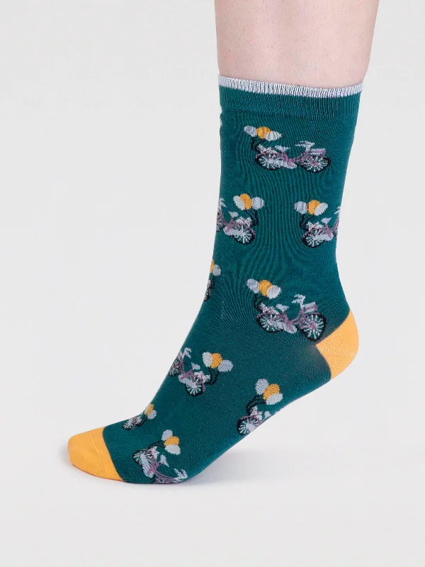 Extra Discount Akia Organic Cotton Bike Socks - Malachite Green