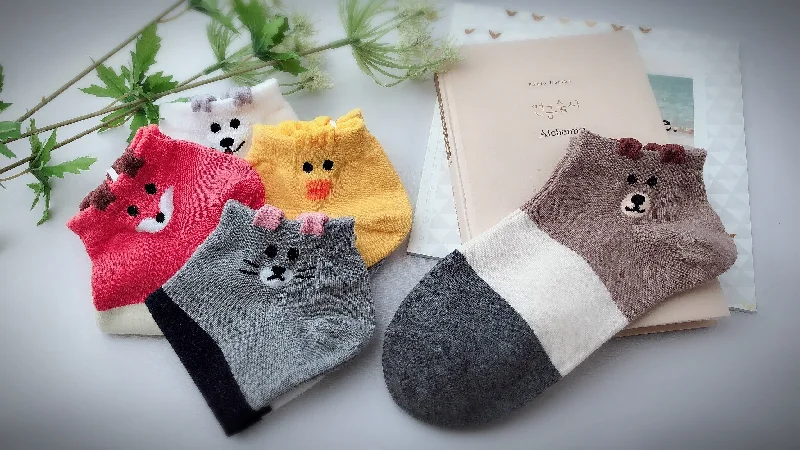 The Best Deal Cute Cat Dog Animal Print | Womens Teen Girls | Ankle Socks | 5 Pairs | (Animal Friends) The Best Deal Cute Cat Dog Animal Print | Womens Teen Girls | Ankle Socks | 5 Pairs | (Animal Friends)
