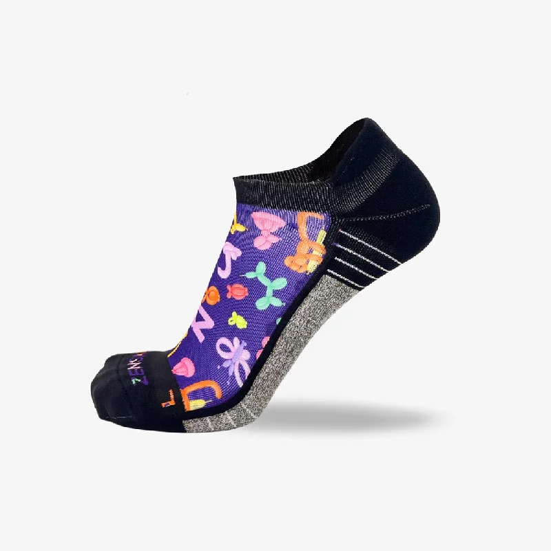 Weekend Shopping Made Better Balloon Animals Running Socks (No Show)
