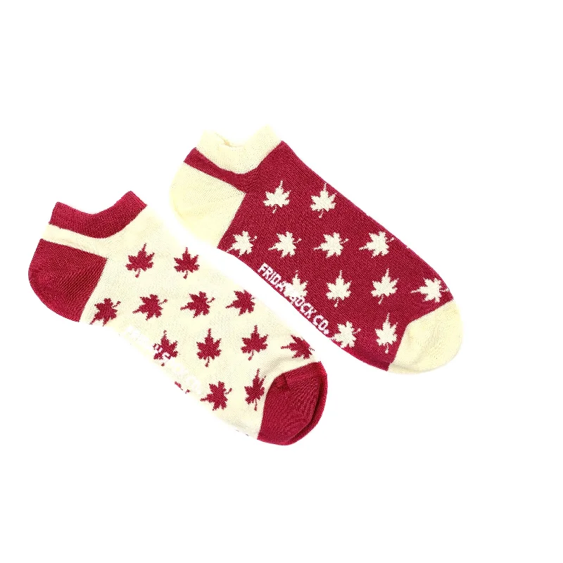 Weekend Discounts to Love Men's Canadian Maple Leaf Ankle Socks