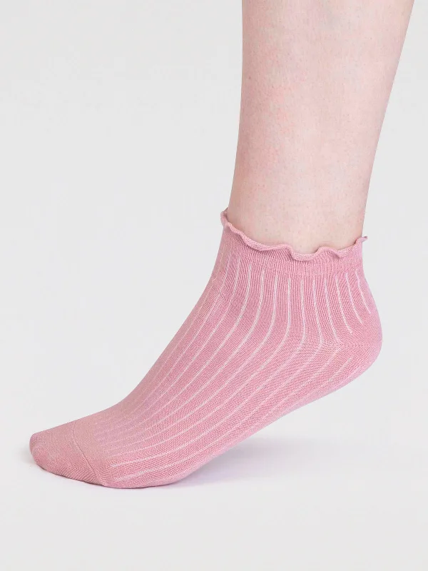 Midnight Madness Dacia Bamboo Frill Top Ankle Socks - Petal Pink