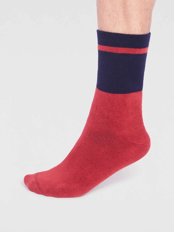 Celebrate the Weekend with Discounts Gordon Organic Cotton Plain Walker Socks - Black