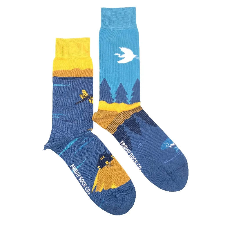 Today's Deal Great Lakes Canadian Landscape Mismatched Socks M