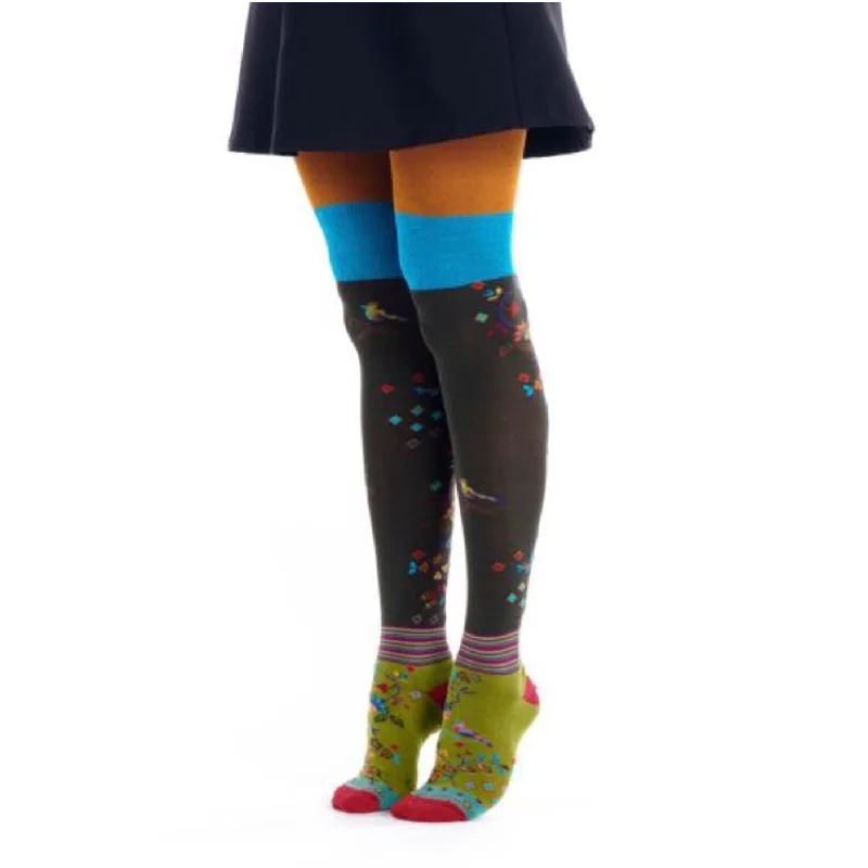 Weekend Bargains to Celebrate Paradisier Tights