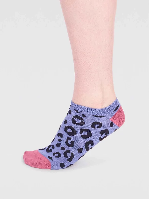 Deep Savings Reese Bamboo Leopard Print Trainer Socks - Periwinkle Blue