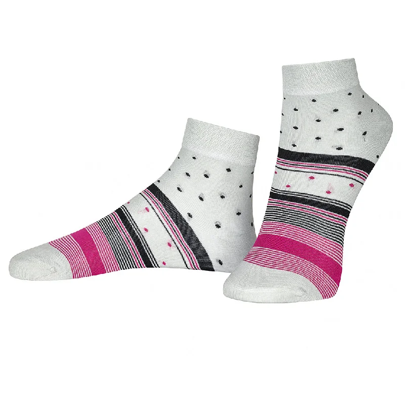Weekend Offers That Amaze Rosy Zebra Bamboo Socks