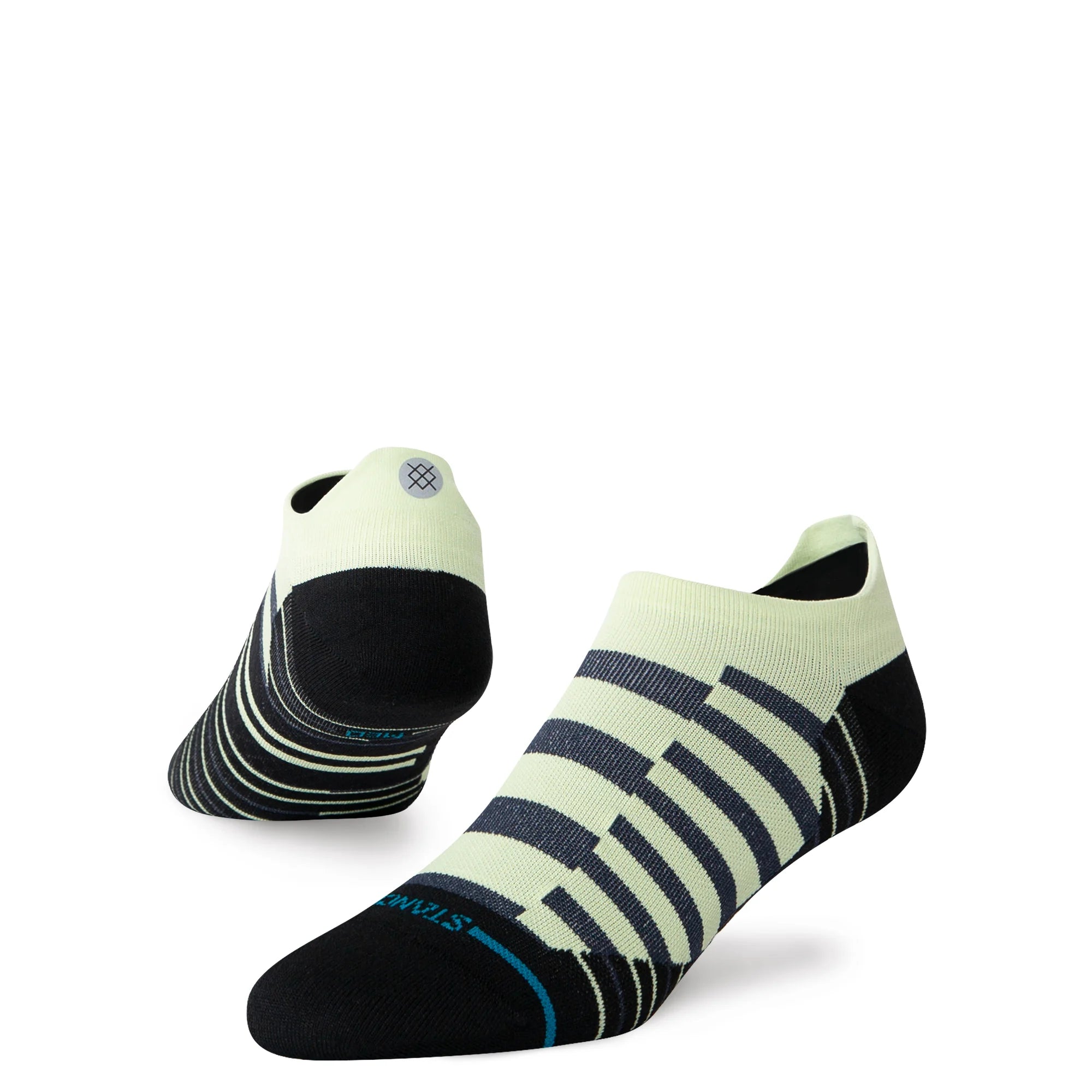Weekend Specials to Grab Staggered Ultralight Tab | No-Show Tab